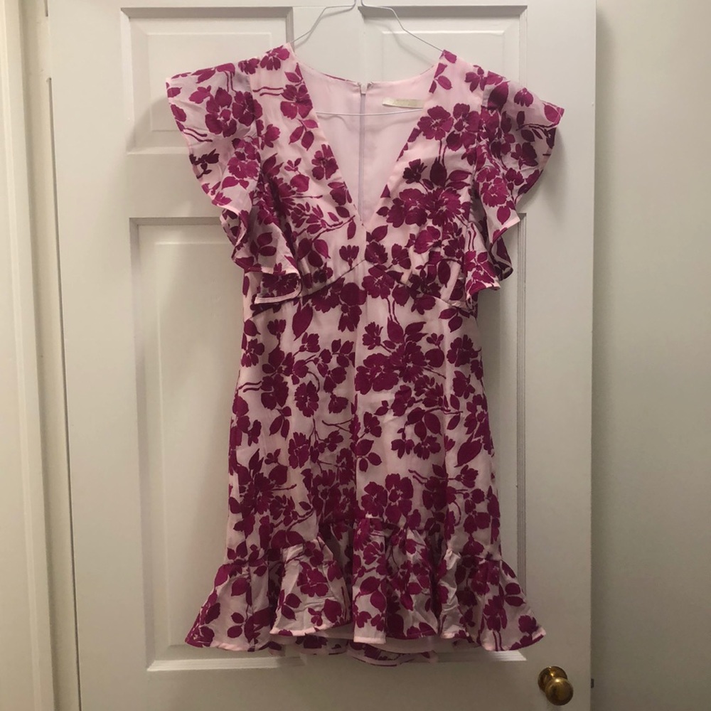 La Maison Talula. Size L. Pink with fuscia embroidery. Ruffle sleeves and him.